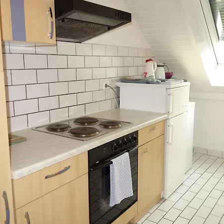 Tolstov-hotels Large 3 With Balcony Apartament Meerbusch