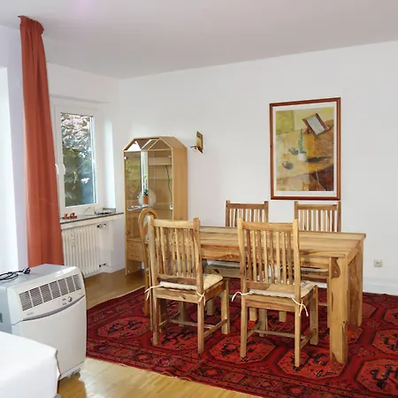 Apartament Tolstov-hotels Large 3 With Balcony