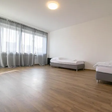 Apartment Tolstov-hotels Large 3 With Balcony Meerbusch